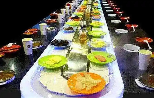 锅状元旋转小火锅加盟