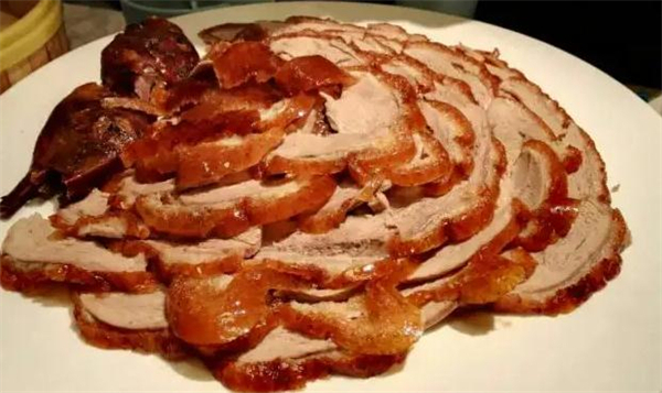 北京枣木烤鸭加盟