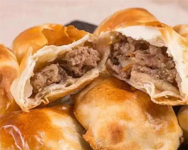 炉见新疆烤包子加盟