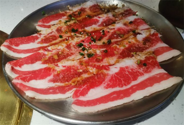 卿古炭火烤肉