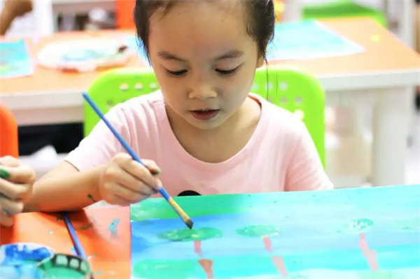 海马蓝美术加盟