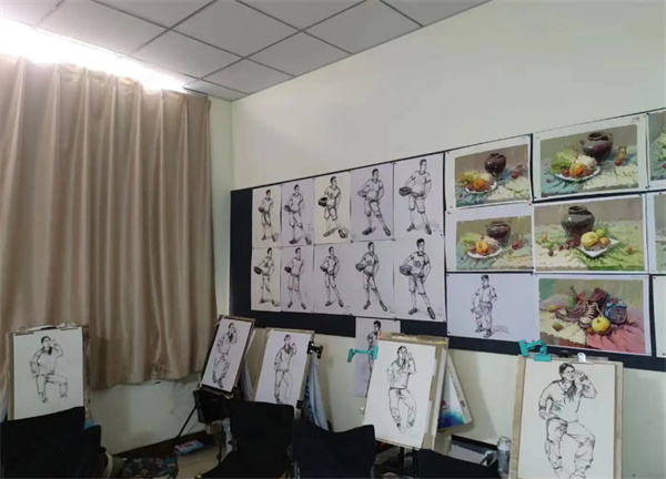 青岛美术机构加盟