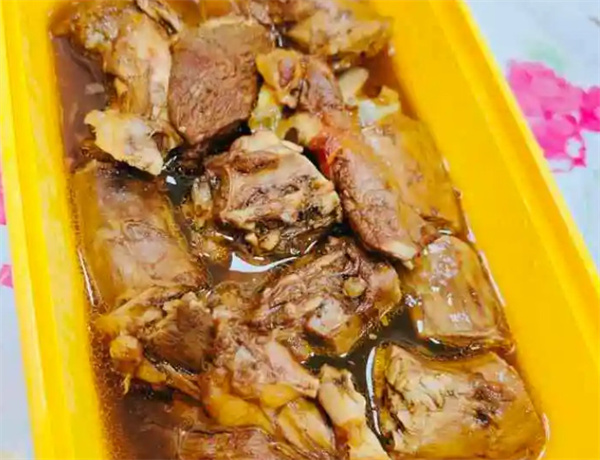 长春热卤鸭货加盟