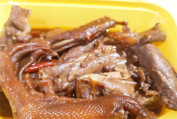 长春热卤鸭货加盟