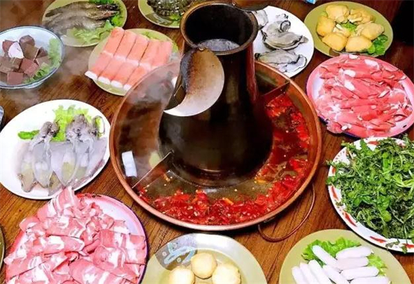 东镇老火锅加盟费