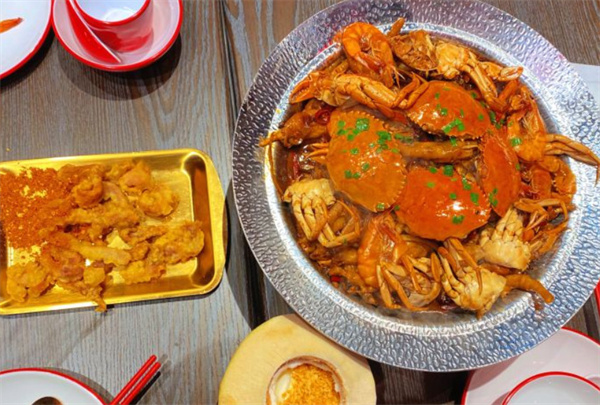 大师肉蟹煲加盟