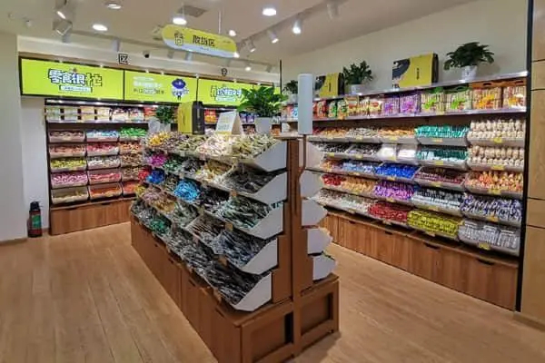 零食很忙几点开门?零食很忙为什么东西便宜?