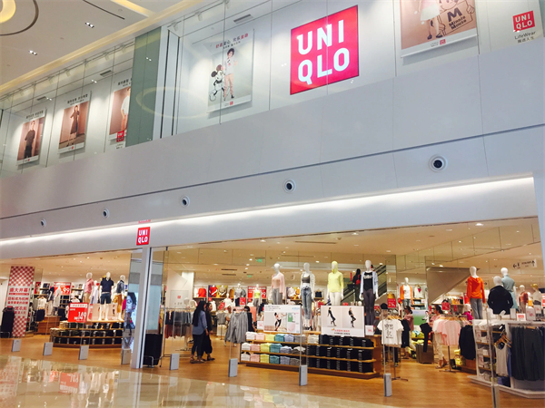 优衣库和森马是一个档次吗？优衣库是哪个国家的？