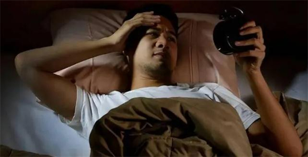 哄睡师包月套餐标价1.8万，十分钟未入睡需续单