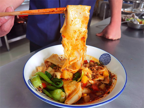 陕西biangbiang面的做法！陕西biangbiang面的正宗做法