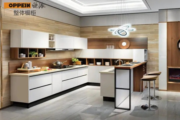 欧派定制衣柜用什么板材?