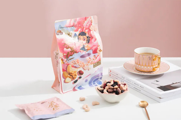 三只松鼠公司发展历程