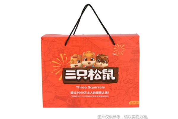 三只松鼠坚果礼盒里面有什么？