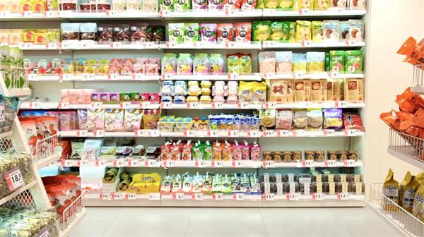 御果缘量贩零食