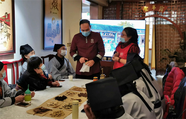 鹤年堂药店加盟