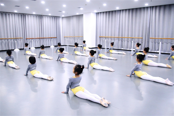 少儿舞蹈培训机构加盟