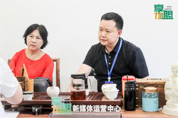 开辟串串香全国道路的领军者——钢五区小郡肝串串香创始人