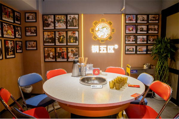 钢五区小郡肝全面升级，营业额逆势增长33%