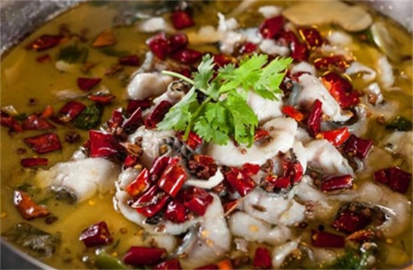 俏翠花老坛酸菜鱼加盟