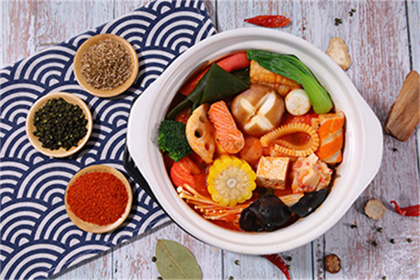 觅小鲜砂锅麻辣烫加盟费