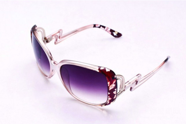 巴黎三城眼镜加盟费