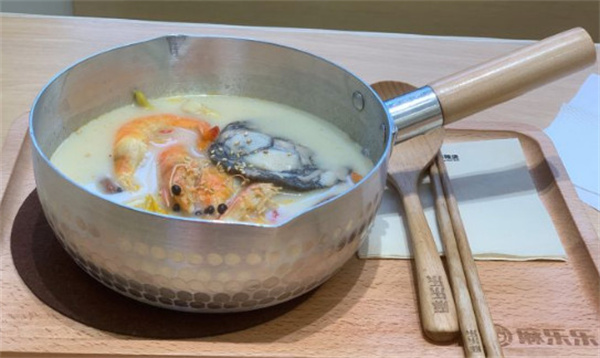 麻乐乐鸡汤麻辣烫加盟