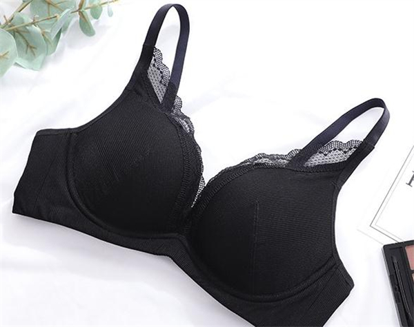 女人100内衣加盟费