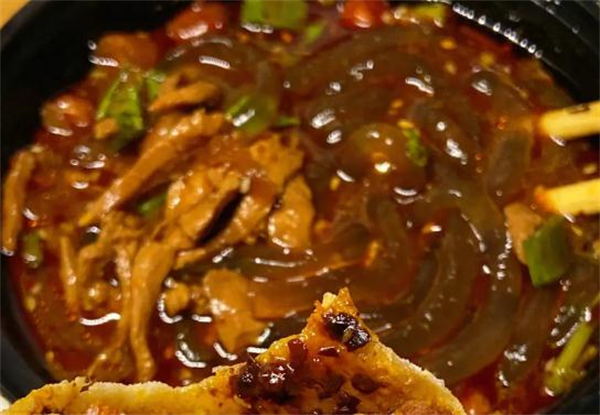 大嘴巴酸辣粉加盟