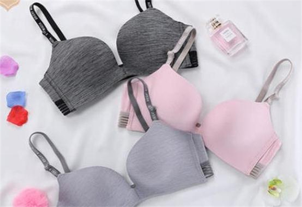 女人100内衣加盟费