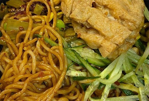 嗨族拌面加盟费