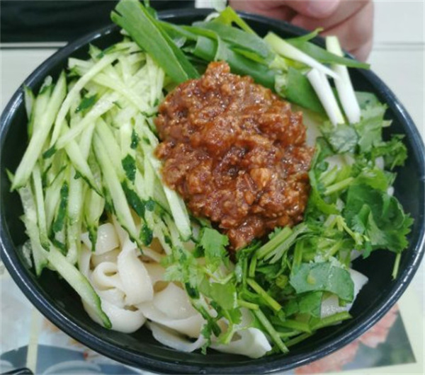 晋飘香刀削面加盟费