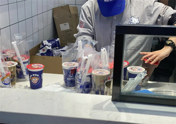 市井婆豆沙牛乳加盟费