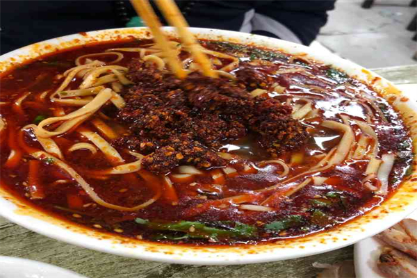 宋记徐家麻辣面加盟费