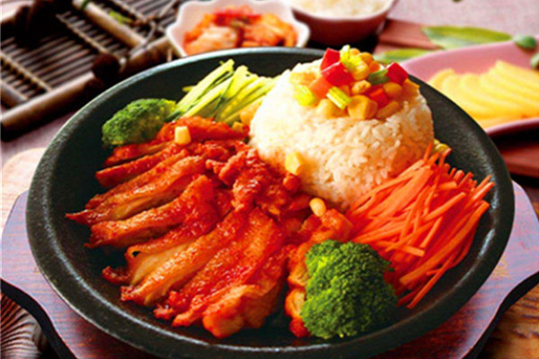 西里巷铁板厨房加盟费