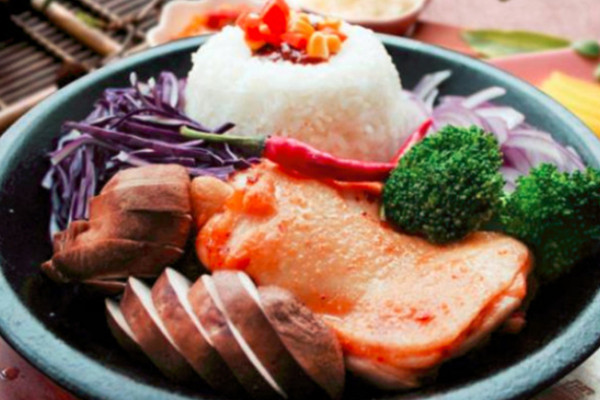 西里巷铁板厨房加盟费