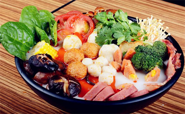 吕德林麻辣烫加盟费