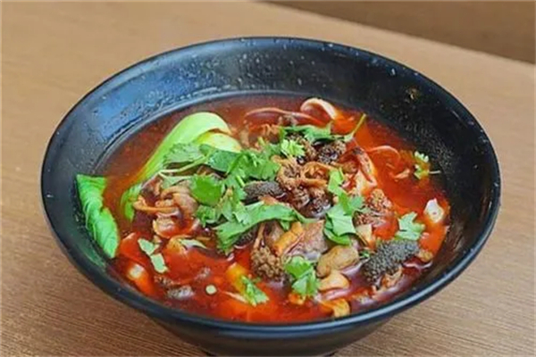 艾家悟空板面特色羊杂面