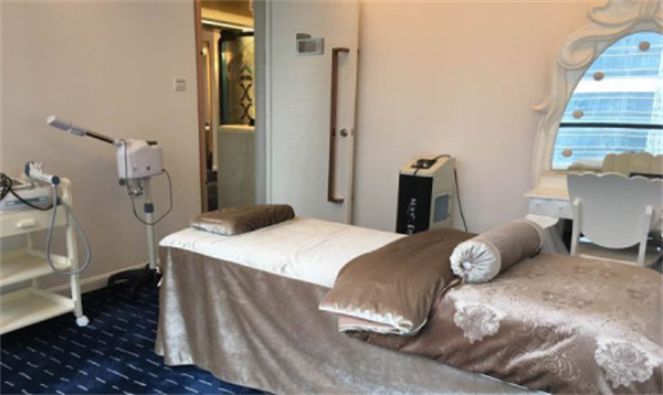 智丽佳人化妆品