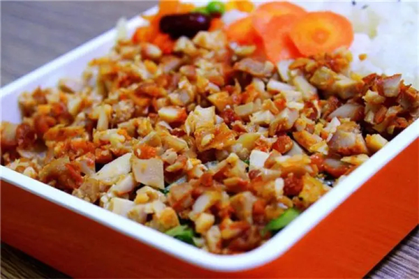 张秀梅烤肉拌饭加盟费