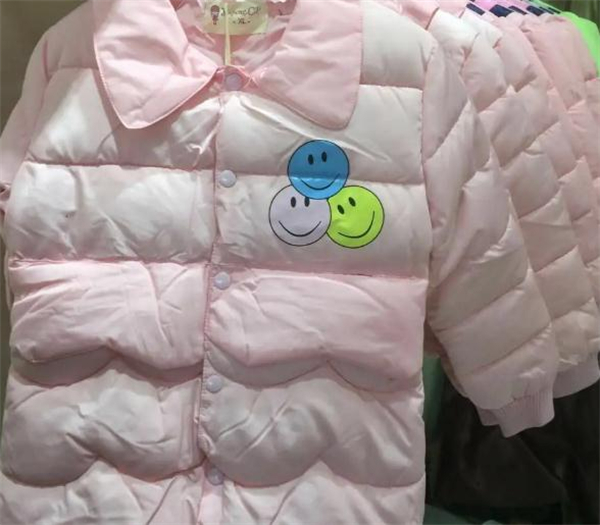 神奇鹿童装加盟费