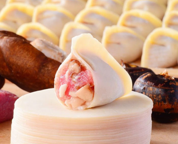 熊大爷现包饺子怎么样？