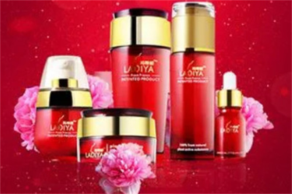 珀美源化妆品加盟