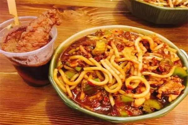 珍赐坊疆味米粉加盟费