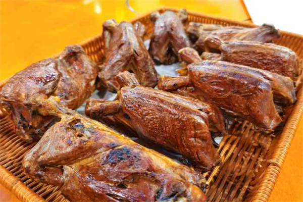 黄泥烧鸽子加盟费