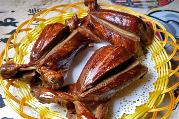 黄泥烧鸽子加盟费