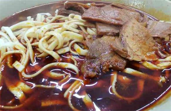 三狗牛肉面加盟费