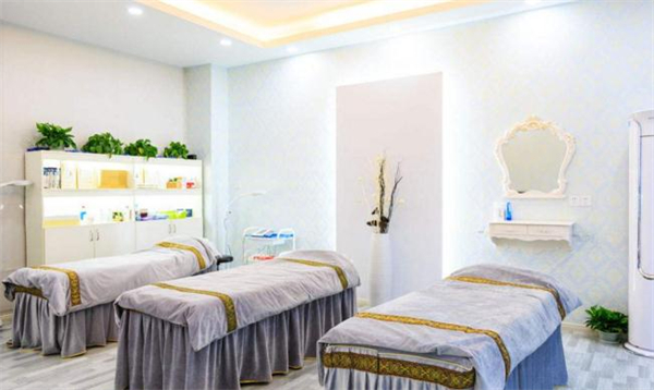 纤姿丽人专业美容美体加盟费