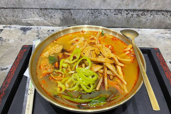 螺太鲜土味螺蛳粉加盟