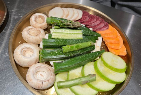 小核桃烤肉馆加盟