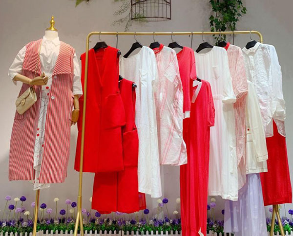 英衣坊女装加盟费